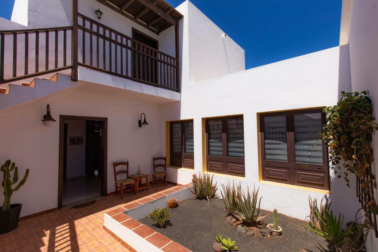 Villas Reina Коста Тегисе Екстериор снимка