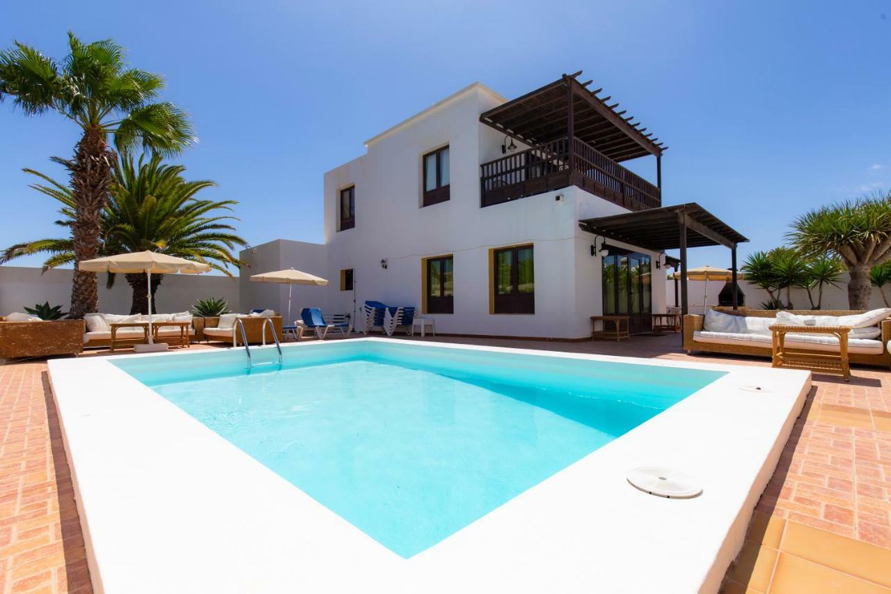 Villas Reina Коста Тегисе Екстериор снимка